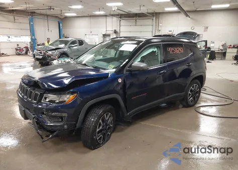 2019 Jeep Compass Trailhawk 4X4 from USA, damaged, VIN 3C4NJDDB0KT709054